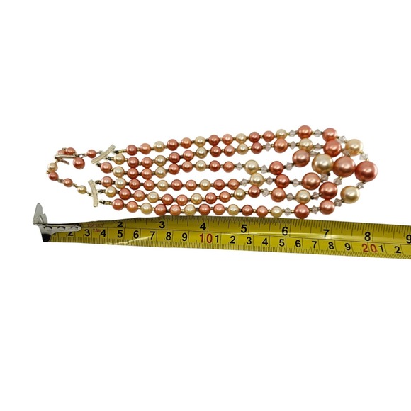 Vintage Japan Triple Strand Faux Pearl Necklace Pink and Cream - Picture 3 of 4